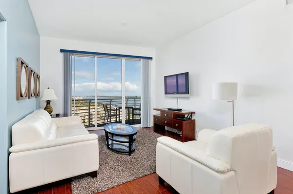 $3,750 | 1551 North Flagler Drive, Unit UPH 2 (ANNUAL OR SEASONAL), West Palm Beach, FL 33401