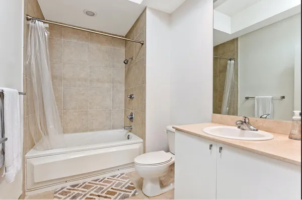 $3,750 | 1551 North Flagler Drive, Unit UPH 2 (ANNUAL OR SEASONAL), West Palm Beach, FL 33401