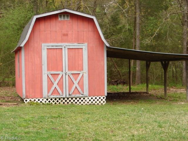4337 Marley Farm Road Seagrove, NC 27341 - Photo 14 of 22