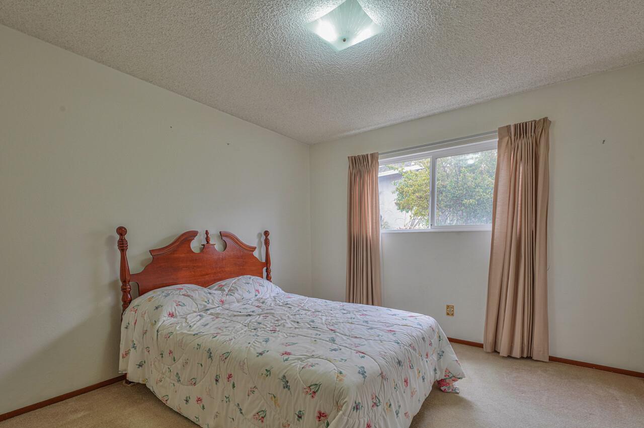 9220 Canyon Oak Road Salinas, CA 93907 - Photo 24 of 32 Gallery Image 24