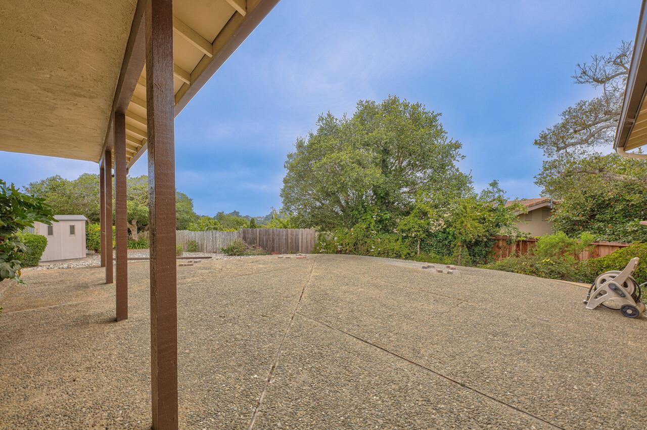 9220 Canyon Oak Road Salinas, CA 93907 - Photo 26 of 32 Gallery Image 26