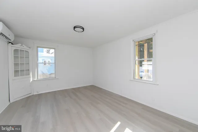 $1,800 | 1112 West Collings Avenue, Unit A, Oaklyn, NJ 08107