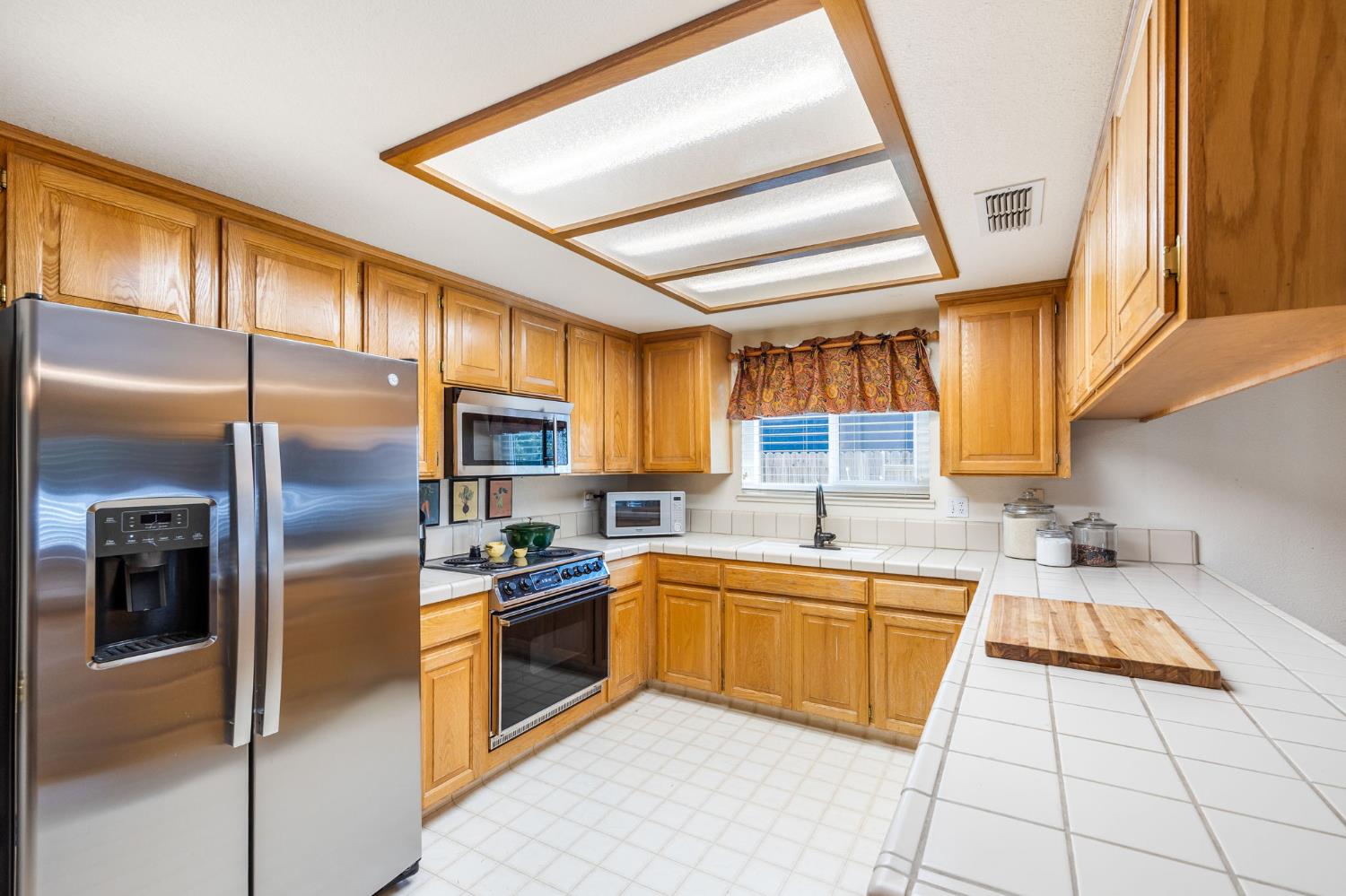 1495 Portola Valley Road Yuba City, CA 95993 - Photo 13 of 43