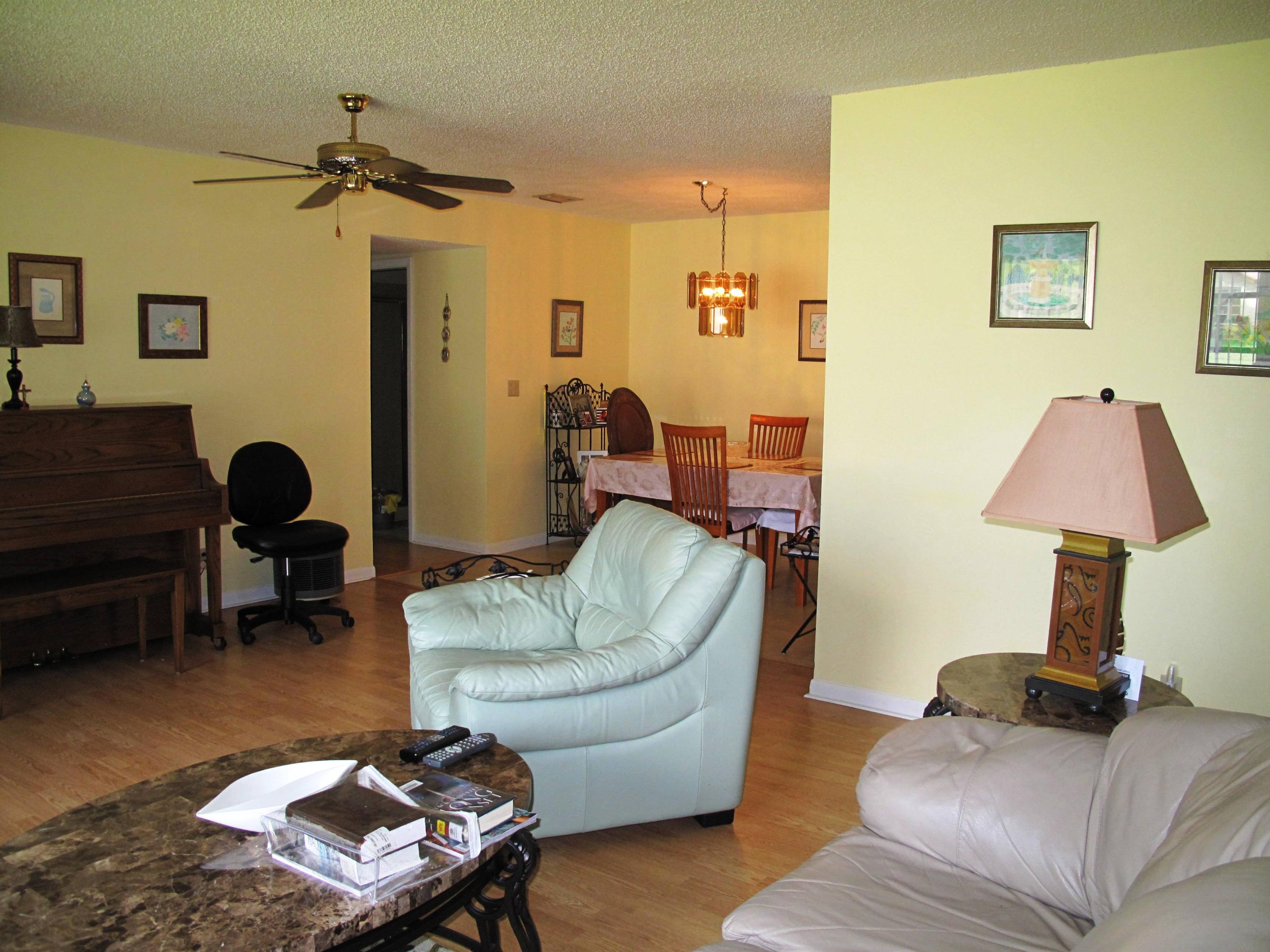 13960 Nesting Way, Unit A Delray Beach, FL 33484 - Photo 15 of 45 Living room (3)