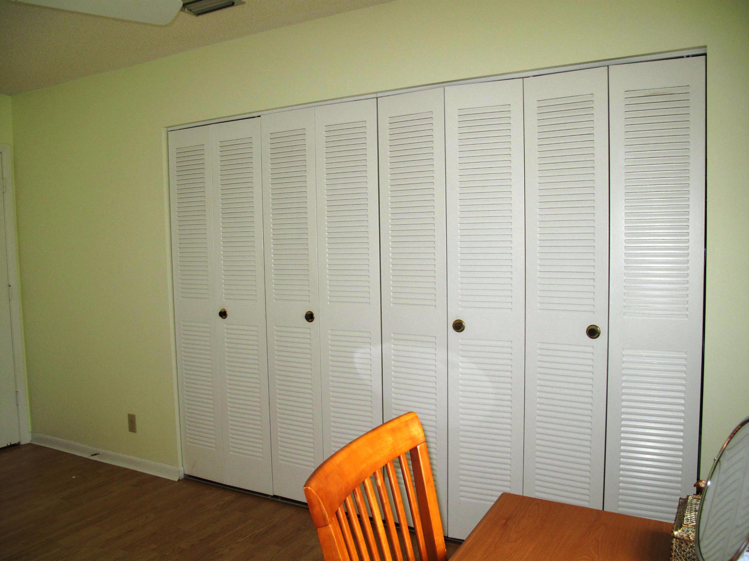 13960 Nesting Way, Unit A Delray Beach, FL 33484 - Photo 20 of 45 Guest bedroom with plenty of closet spac