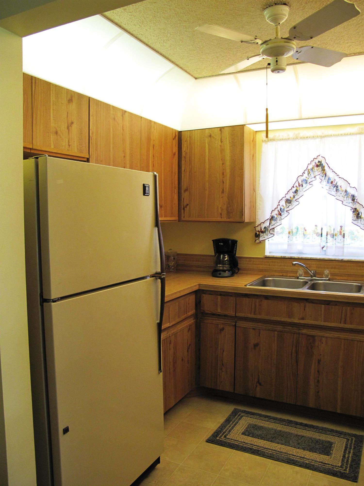 13960 Nesting Way, Unit A Delray Beach, FL 33484 - Photo 7 of 45 Kitchen in mint condition (1)