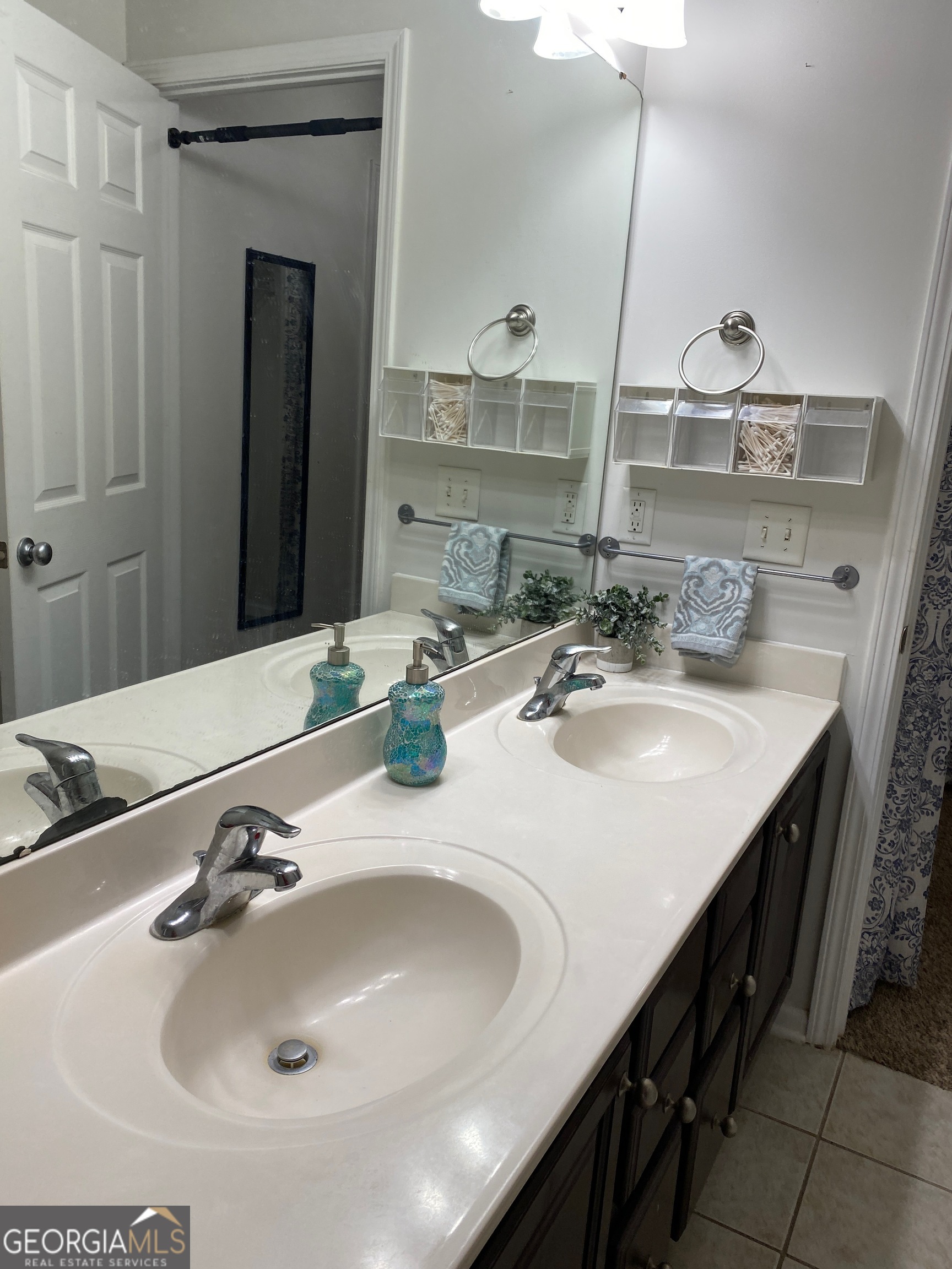172 Sonata Circle Pooler, GA 31322 - Photo 33 of 48 a bathroom with a double vanity sink