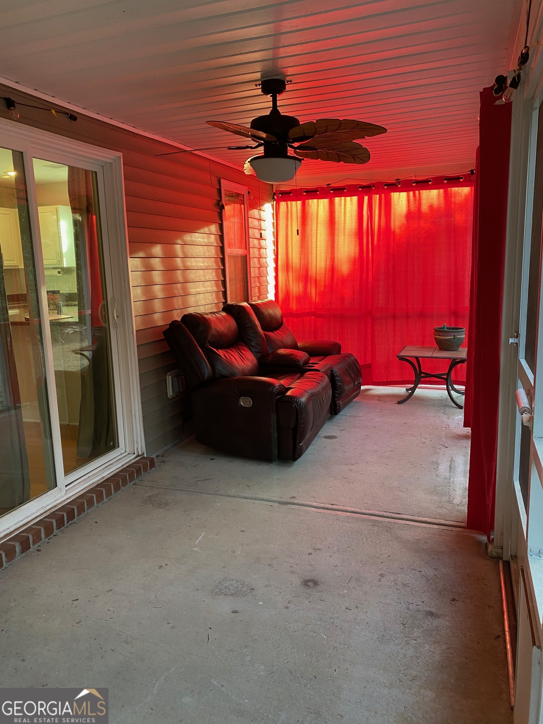 172 Sonata Circle Pooler, GA 31322 - Photo 39 of 48 a living room with furniture a ceiling fan and a large window