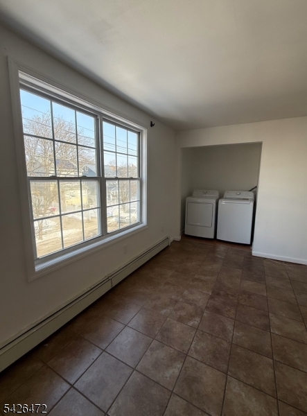 194 Jerome Place Bloomfield, NJ 07003 - Photo 4 of 17