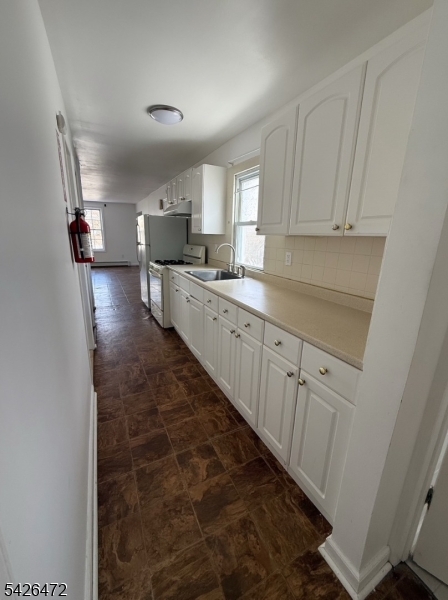 194 Jerome Place Bloomfield, NJ 07003 - Photo 6 of 17