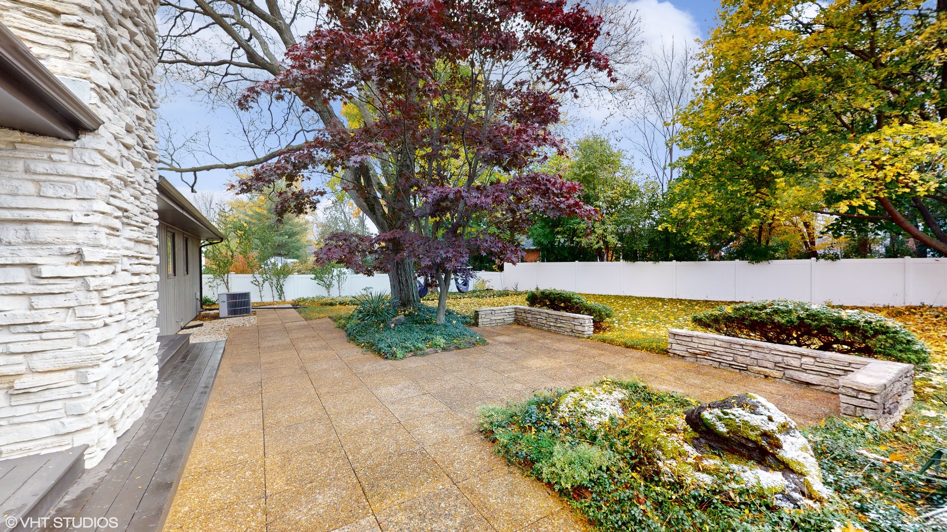 2140 Pfingsten Road Northbrook, IL 60062 - Photo 37 of 44 a view of swimming pool with sitting area