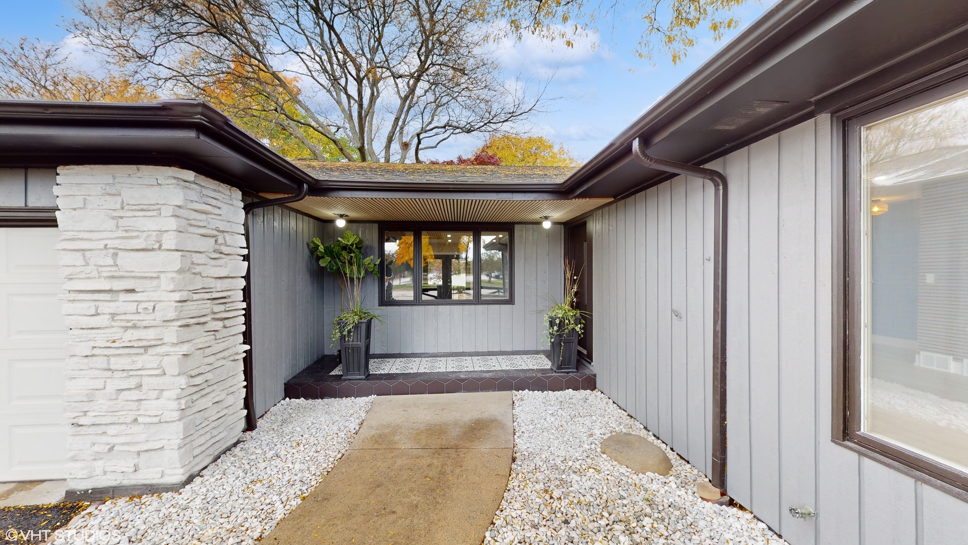 2140 Pfingsten Road Northbrook, IL 60062 - Photo 4 of 44