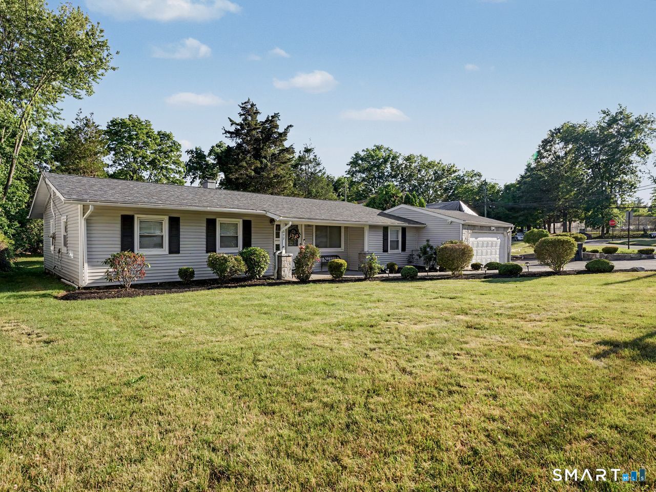 277 Indian Field Road Bridgeport, CT 06606 - Photo 1 of 1 Gallery Image 1