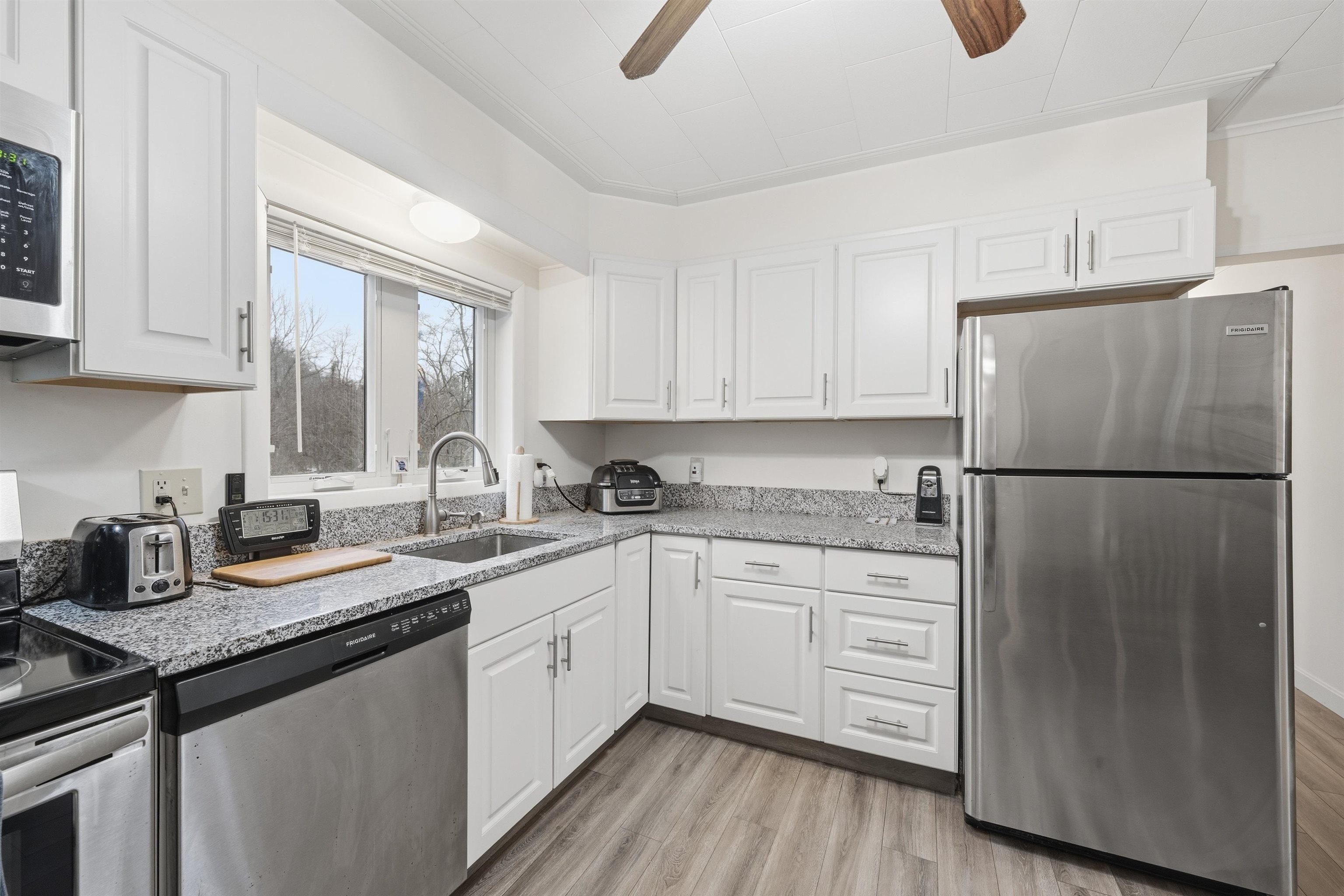 80 River Street Keene, NH 03431 - Photo 6 of 26