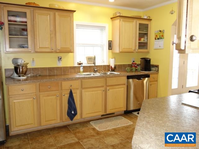 7712 Laurel Road Shipman, VA 22971 - Photo 27 of 56 Gallery Image 27