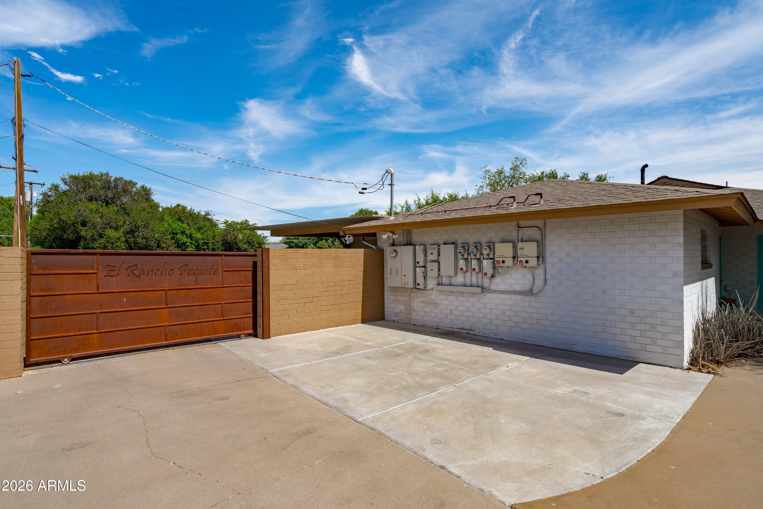 5525 North 12th Street Phoenix, AZ 85014 - Photo 36 of 59 68-Side Front View