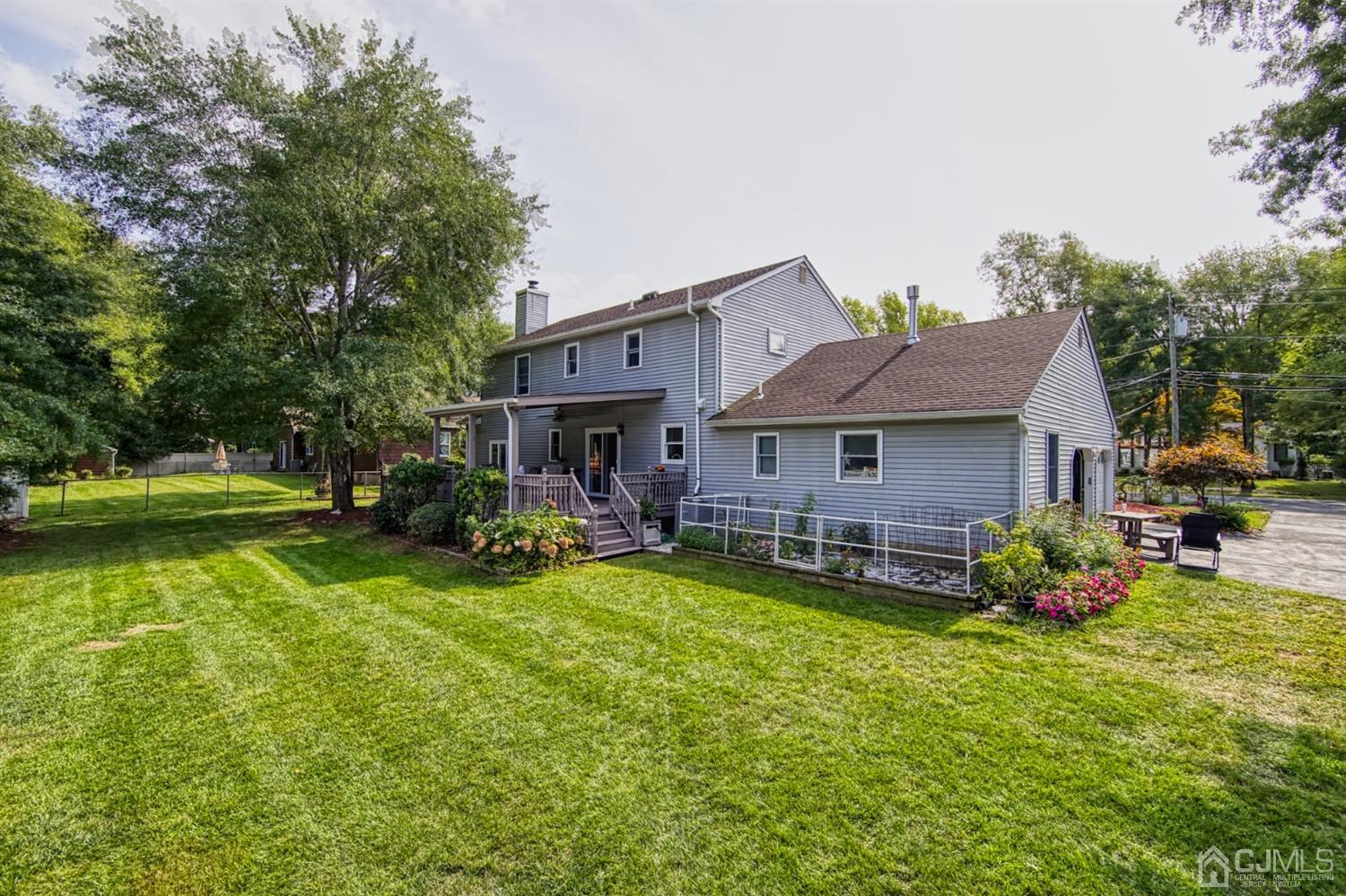 1187 Aaron Road North Brunswick, NJ 08902 - Photo 22 of 26 Gallery Image 22