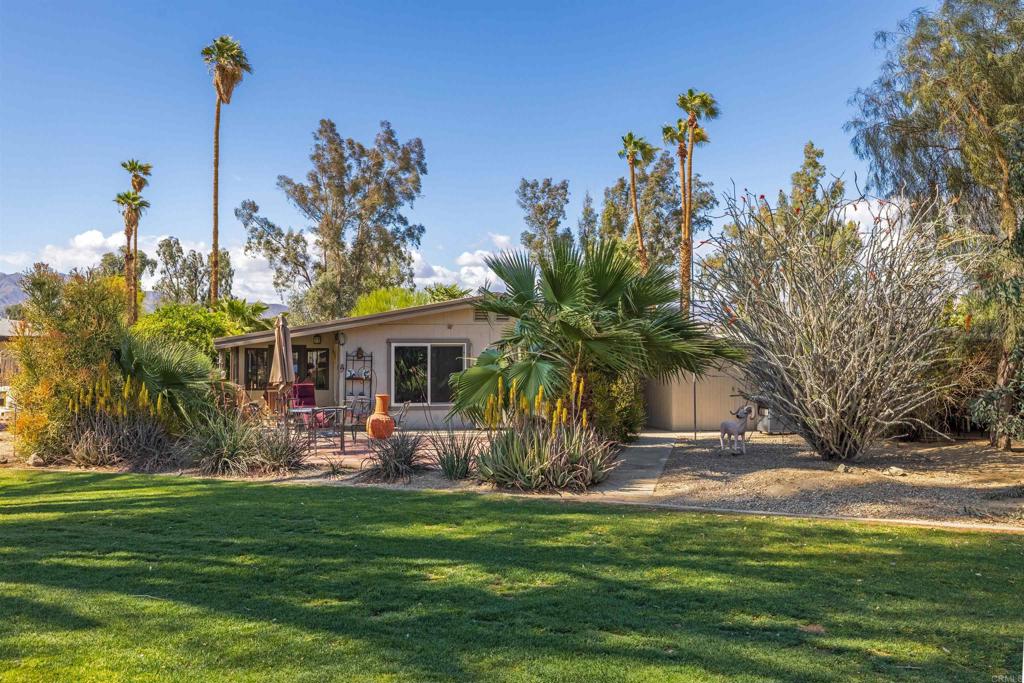 1010 Palm Canyon Drive, Unit 151 Borrego Springs, CA 92004 - Photo 6 of 31 a front view of a house with garden