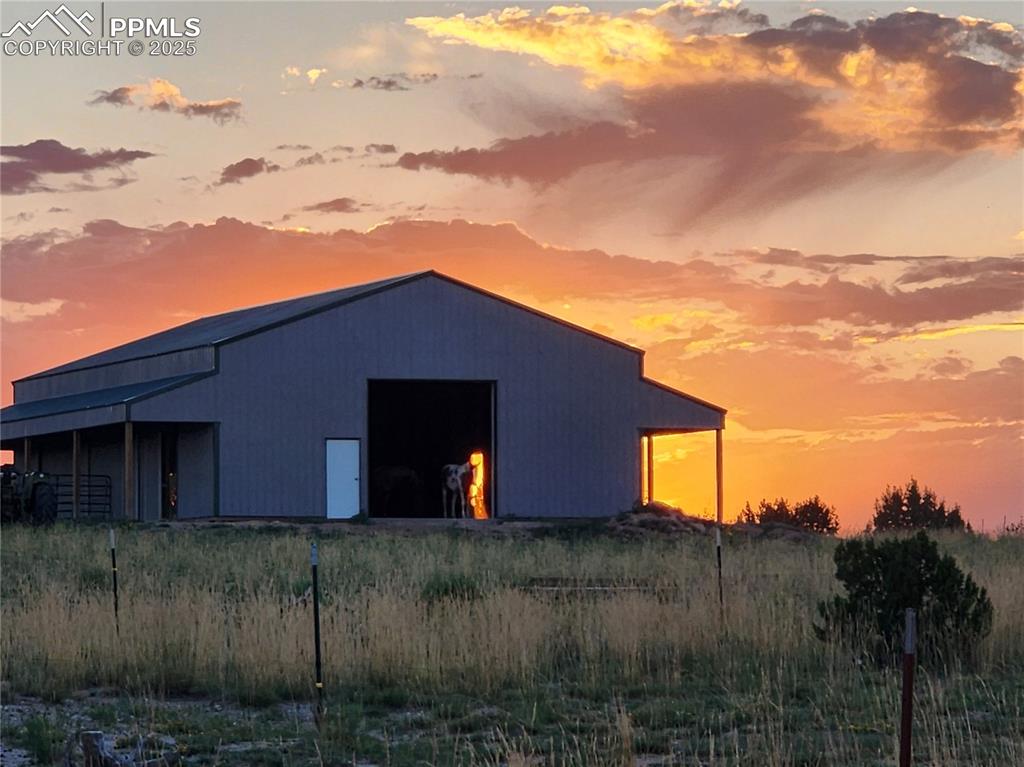 7490 Red Creek Springs Road Pueblo, CO 81005 - Photo 2 of 37 a view of a backyard