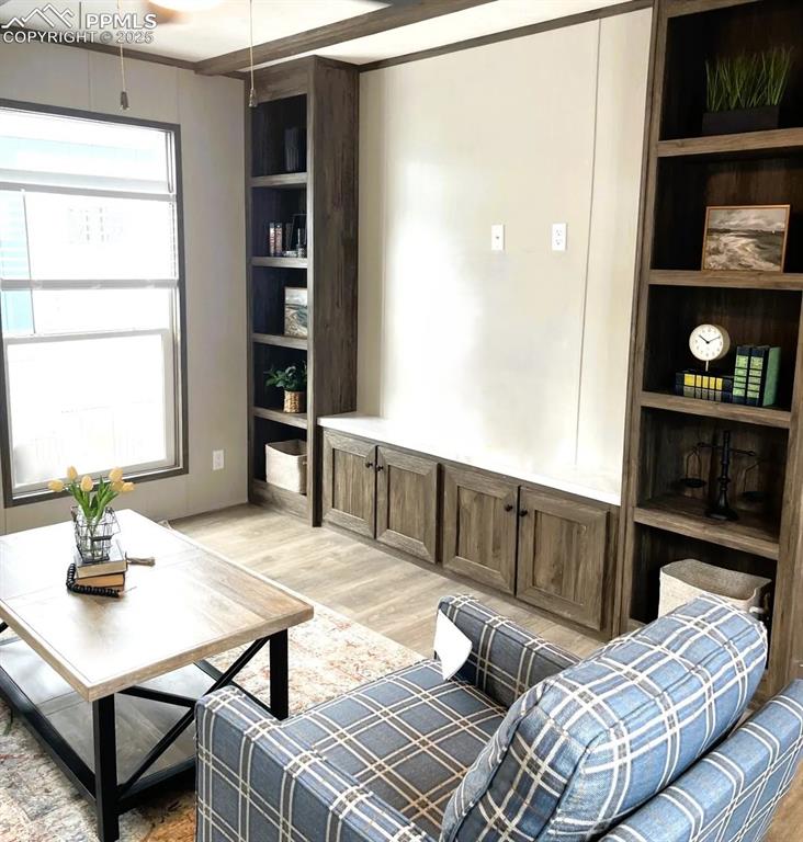 7490 Red Creek Springs Road Pueblo, CO 81005 - Photo 10 of 37 a living room with furniture