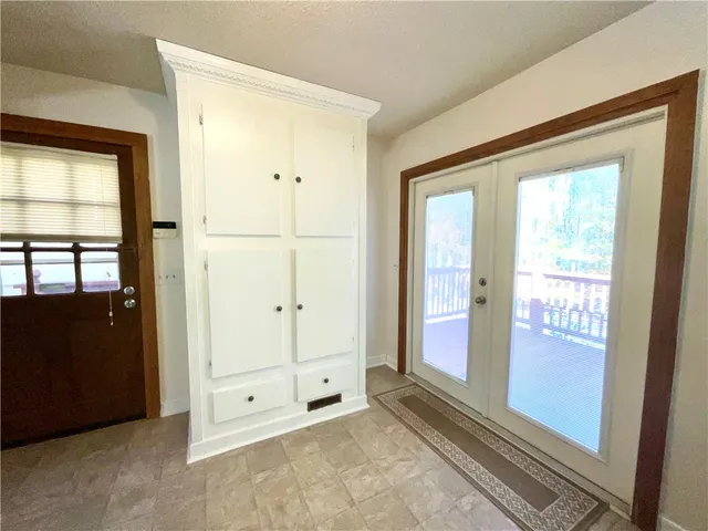 $242,000 | 331 Gaston Circle, Westminster, SC 29693