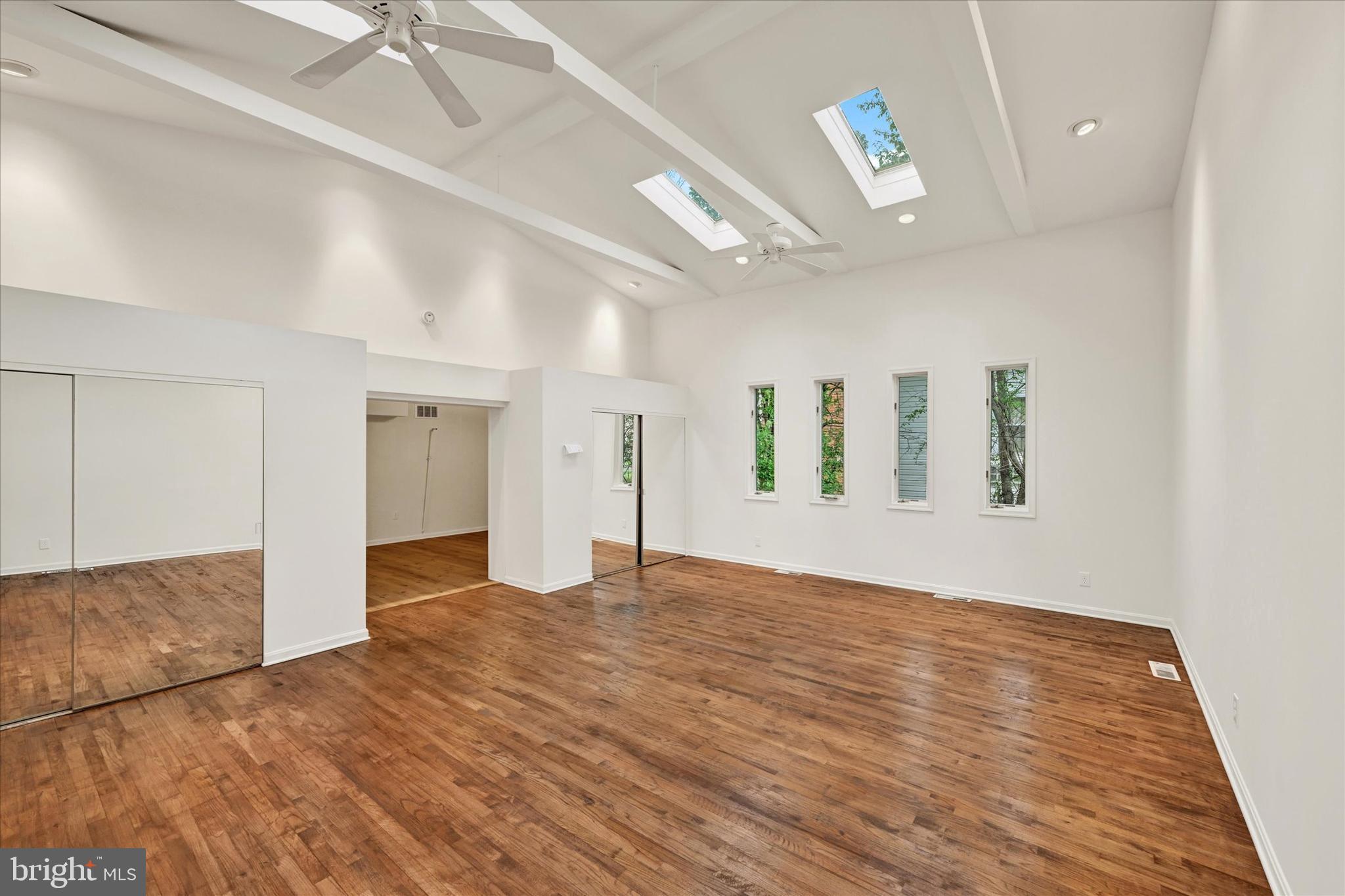 3814 Grantley Road Baltimore, MD 21215 - Photo 6 of 29