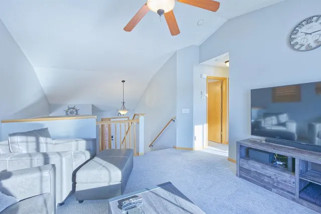 $276,400 | 845 Mallard Avenue, Winsted, MN 55395