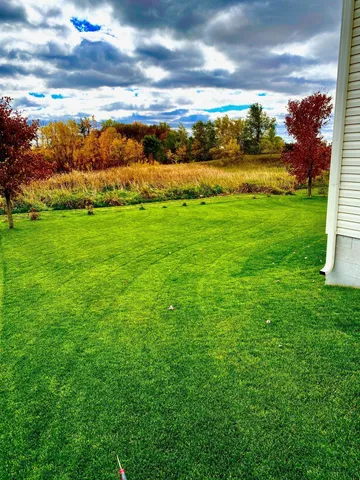 $276,400 | 845 Mallard Avenue, Winsted, MN 55395