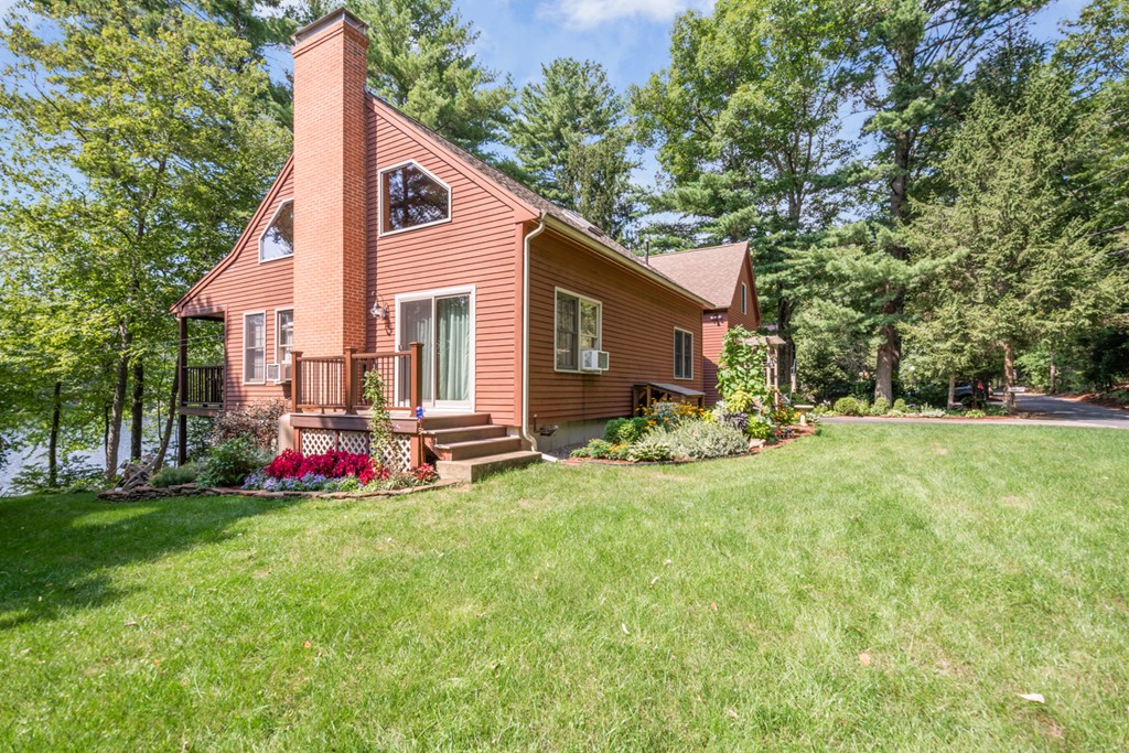 39 Bennetts Road Sturbridge, MA 01566 - Photo 1 of 30