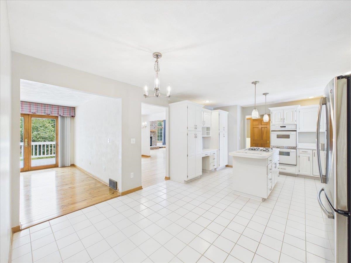 11497 Ridgecrest Drive Roscoe, IL 61073 - Photo 23 of 67 Gallery Image 23