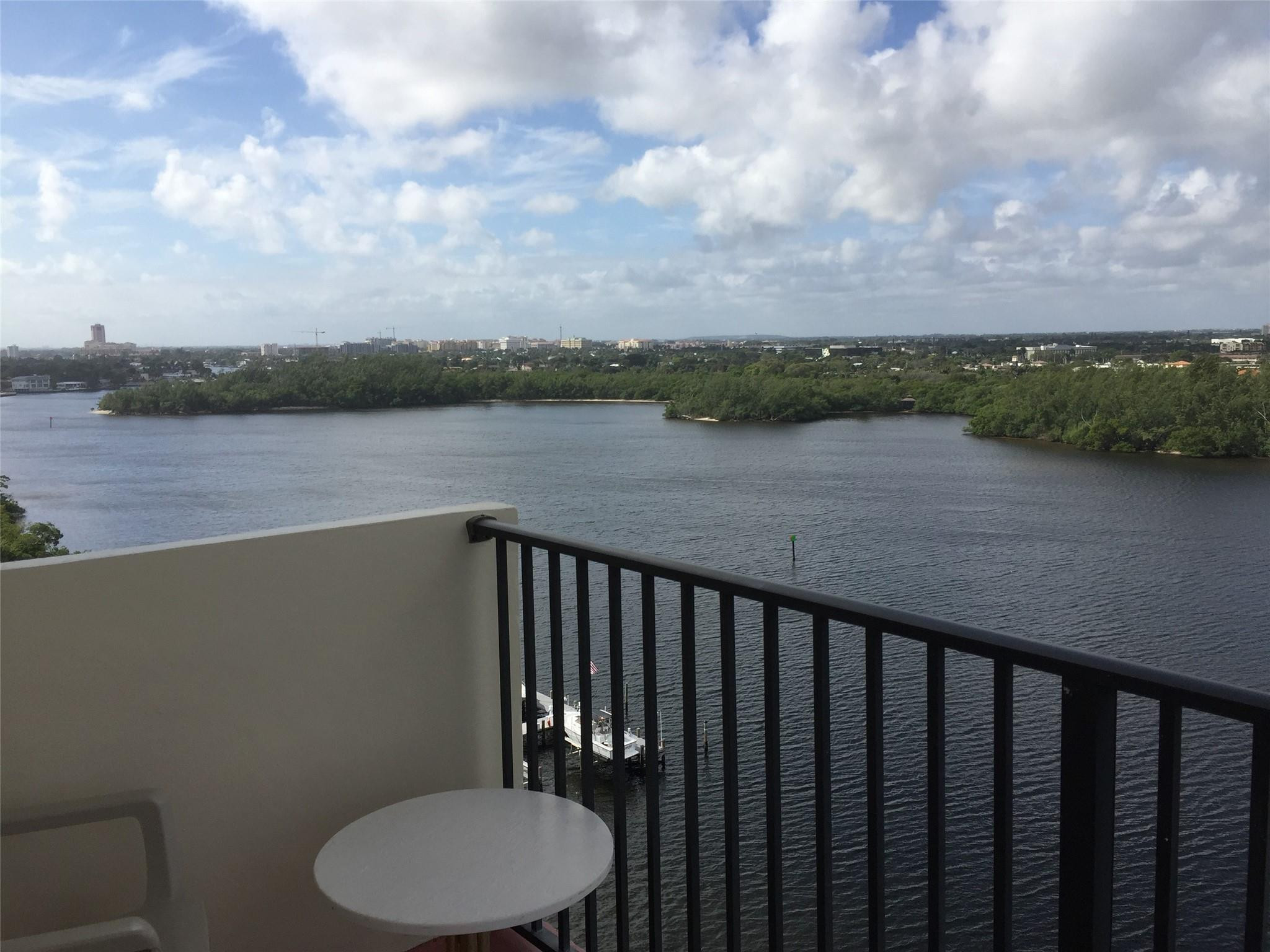 2121 North Ocean Boulevard, Unit 1408W Boca Raton, FL 33431 - Photo 5 of 19 view