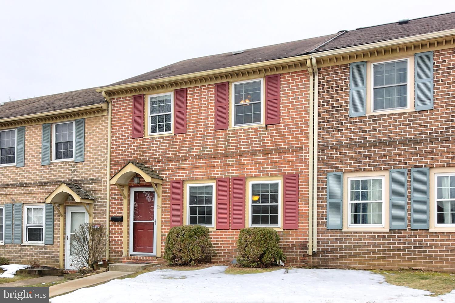22 Stonegate Road Quakertown, PA 18951 - Photo 1 of 36 Gallery Image 1