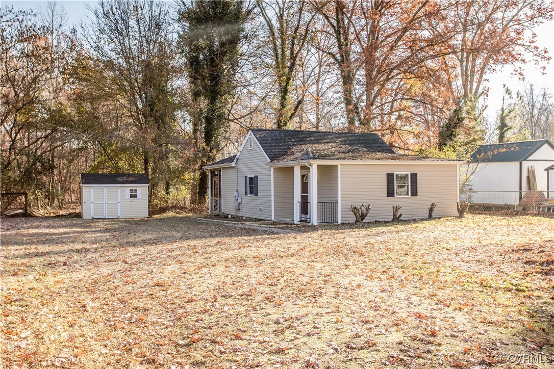 6933 Iron Bridge Road North Chesterfield, VA 23234 - Photo 1 of 20 Gallery Image 1