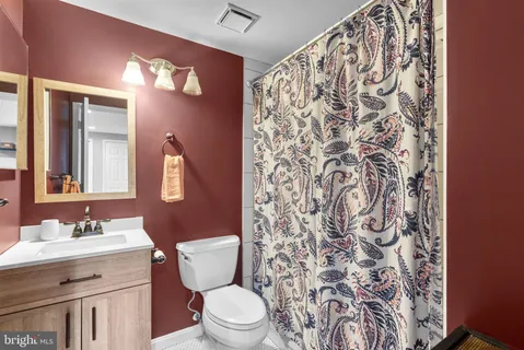 $499,999 | 8412 Burchap Drive, Montgomery Village, MD 20886