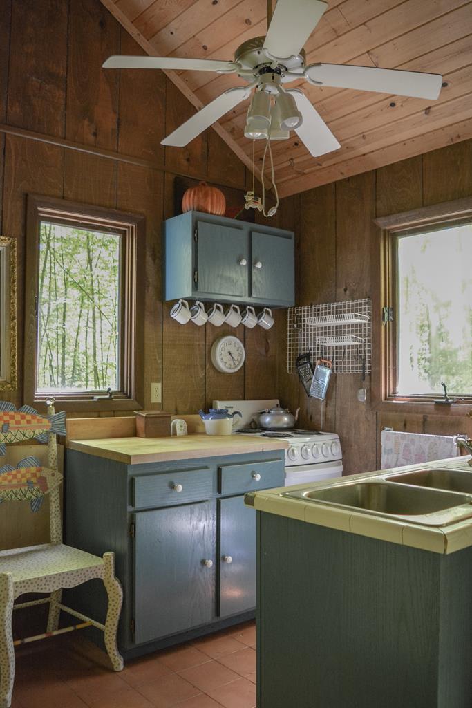 1470 Maplewood Road Ellison Bay, WI 54210 - Photo 14 of 44 Gallery Image 14