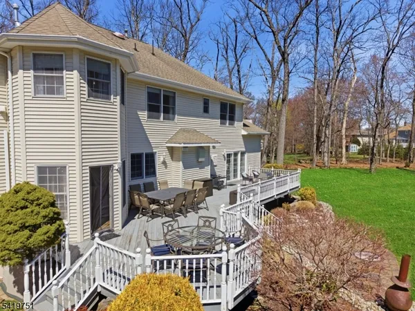 $1,350,000 | 28 Woodshire Terrace, Montville, NJ 07082