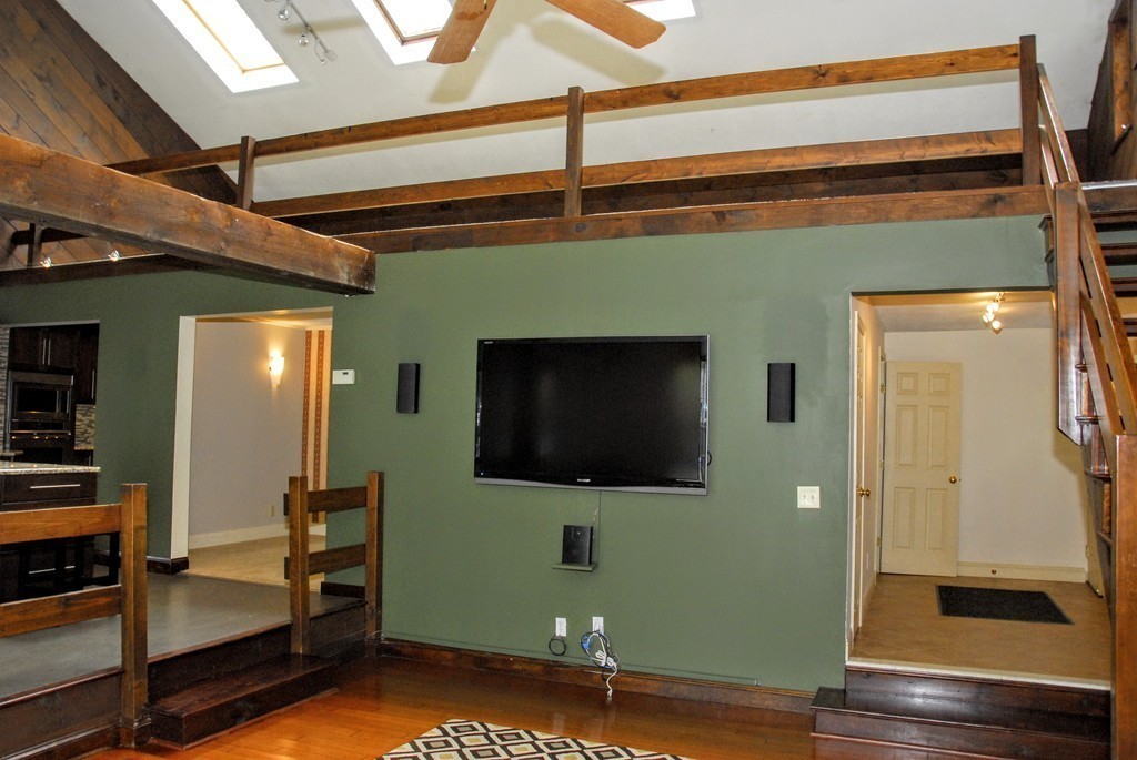 27 Whittier Road Wakefield, MA 01880 - Photo 14 of 30 Gallery Image 14
