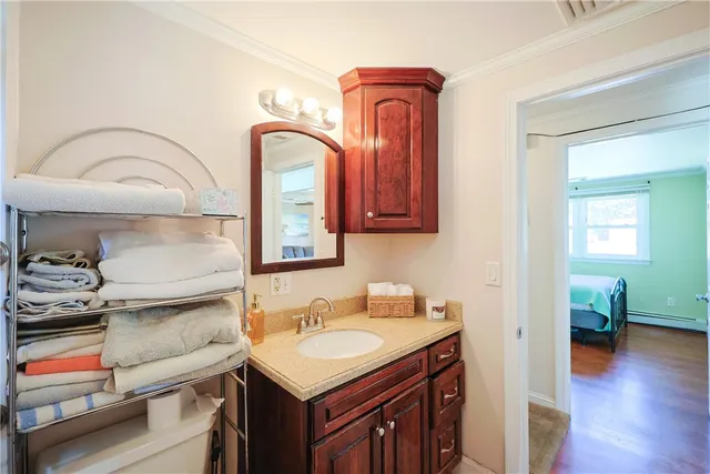 $430,000 | 6 Scott Lane, Bristol, RI 02809