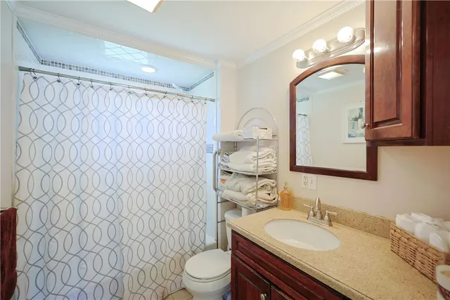 $430,000 | 6 Scott Lane, Bristol, RI 02809