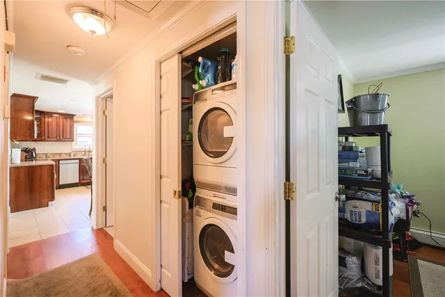 $430,000 | 6 Scott Lane, Bristol, RI 02809