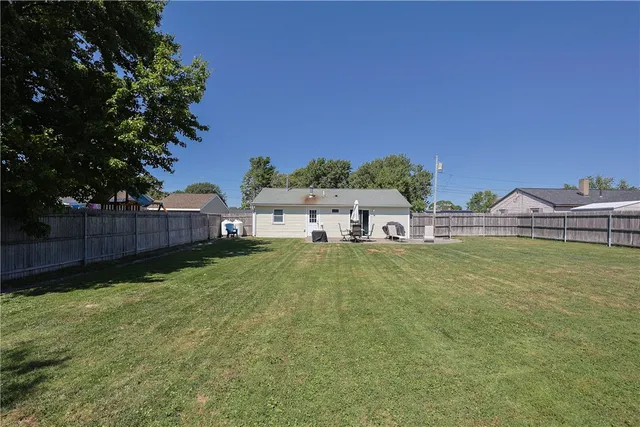 $430,000 | 6 Scott Lane, Bristol, RI 02809