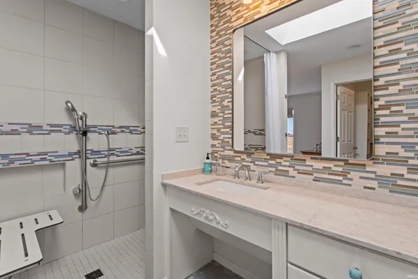 $2,500 | 2083 West 425 North Road, Kokomo, IN 46901