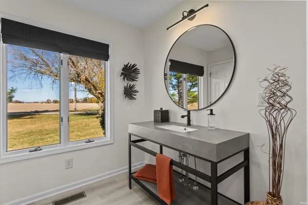 $2,500 | 2083 West 425 North Road, Kokomo, IN 46901