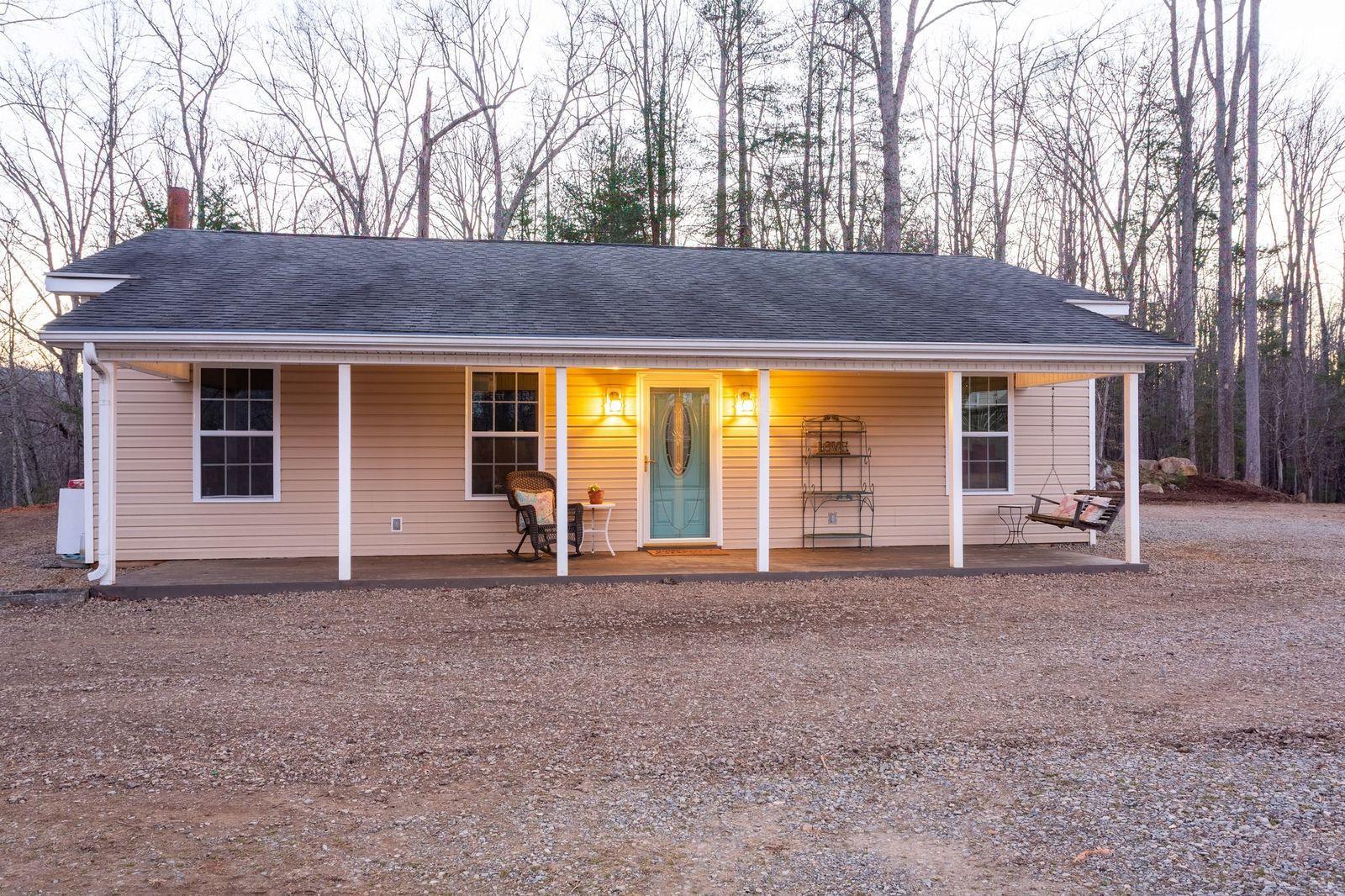 5653 Bandy Road Roanoke, VA 24014 - Photo 50 of 60 32