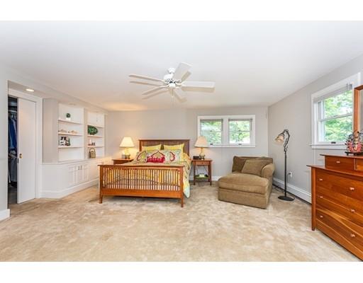 62 Martin Road Reading, MA 01867 - Photo 16 of 41 Gallery Image 16