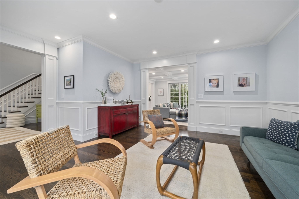 11 Woodhaven Road Newton, MA 02468 - Photo 7 of 42