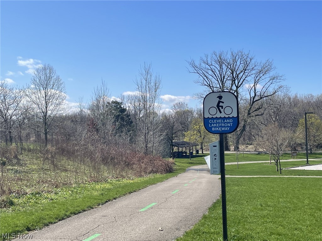 17506 Neff Road Cleveland, OH 44119 - Photo 11 of 12 Lakefront Bikeway at end of street