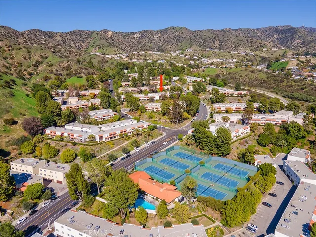 $769,967 | 9531 Vía Ricardo, Sun Valley, CA 91504