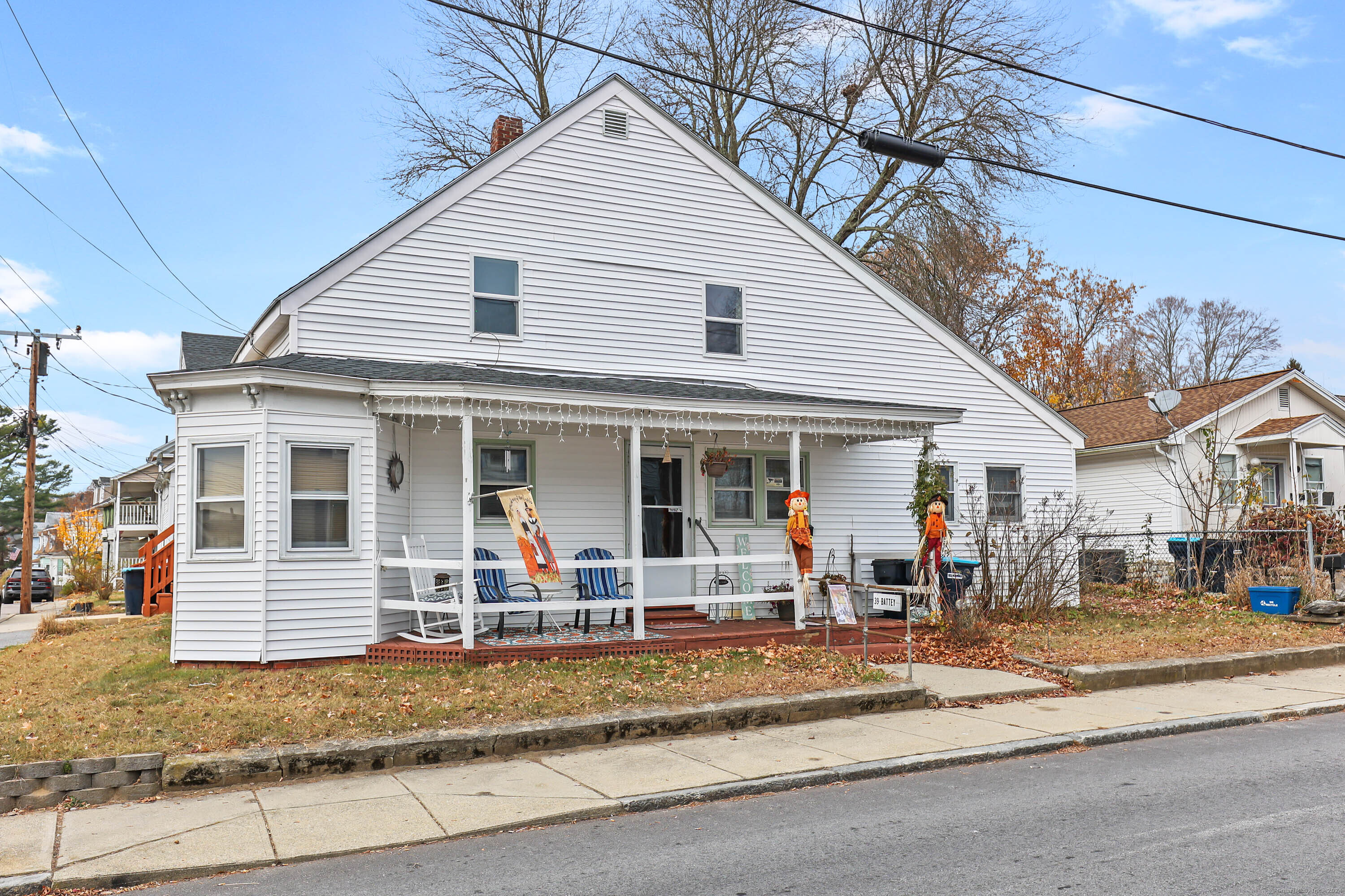 a view of a house with a patio