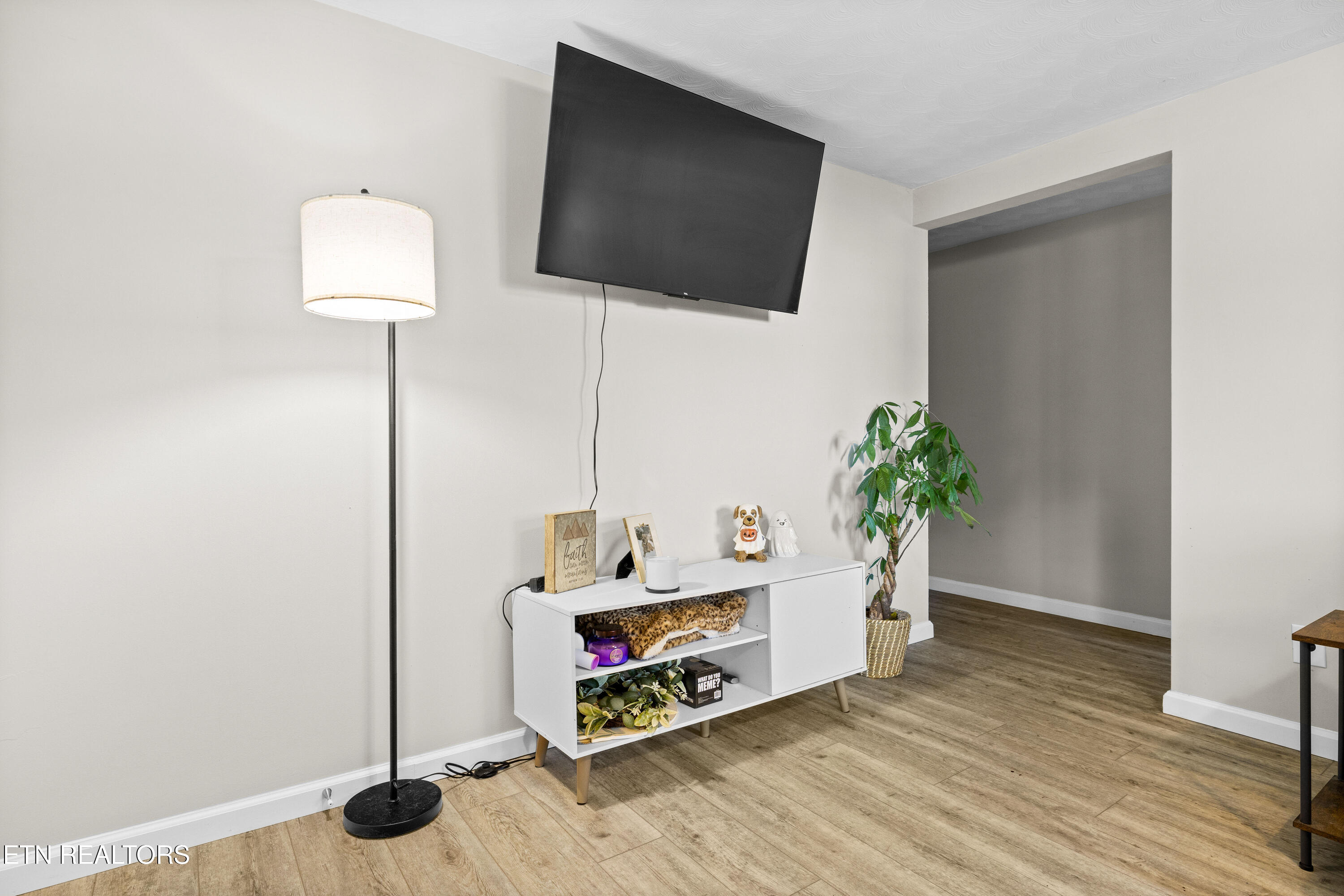 8722 Mascot Road Knoxville, TN 37924 - Photo 18 of 39 8722MascotRd-18